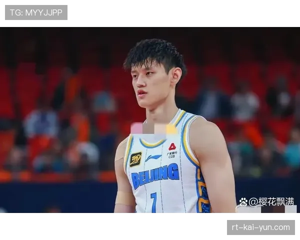 特写:跟队记者镜头下的朱俊龙,赛后加练500记三分 特写:跟队记者镜头下的朱俊龙,赛后加练500记三分