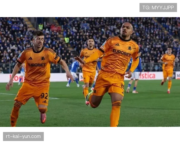 科莫主场冲击欧冠资格，法布雷加斯带队主打4-2-3-1阵型